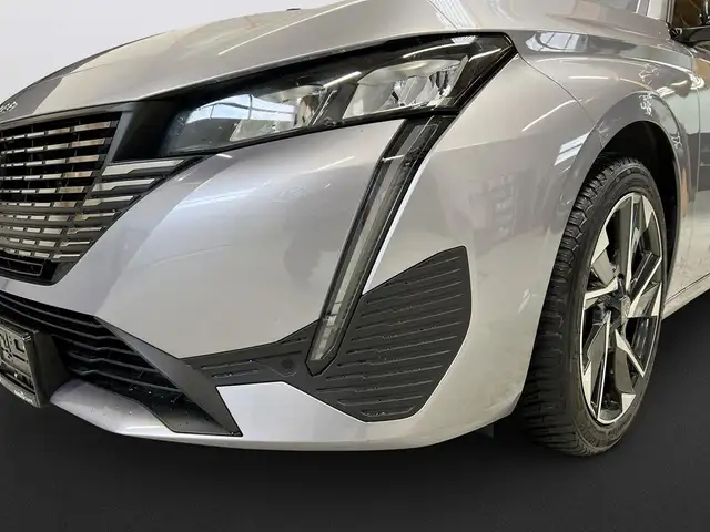 Peugeot 308 view 10