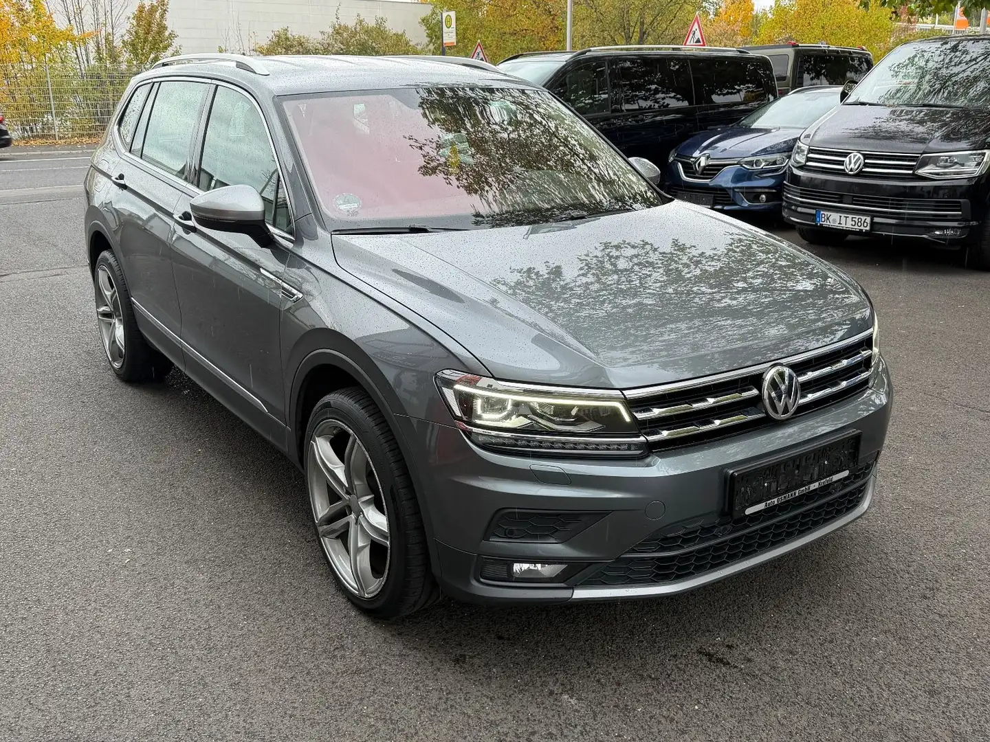 Volkswagen Tiguan Allspace Comfortline~VIRTUAL COCKPIT Gris - 1