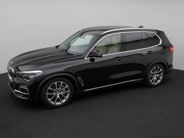 BMW X5 view 12