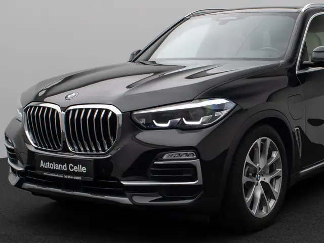 BMW X5 view 17