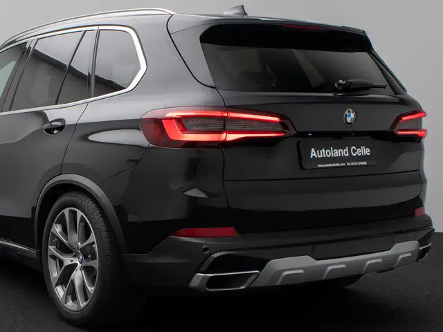 BMW X5 view 16