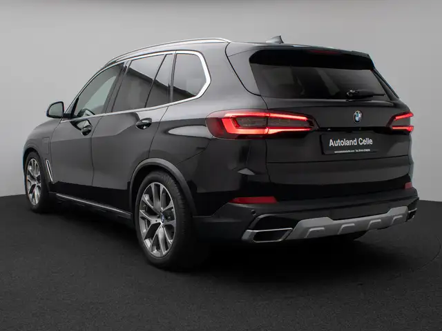 BMW X5 view 9