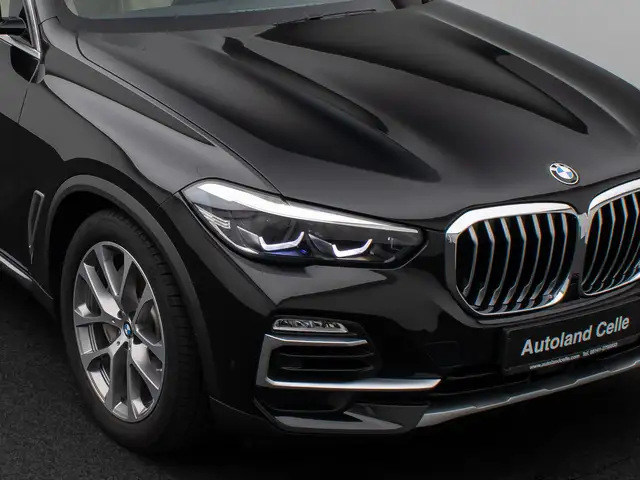 BMW X5 view 18