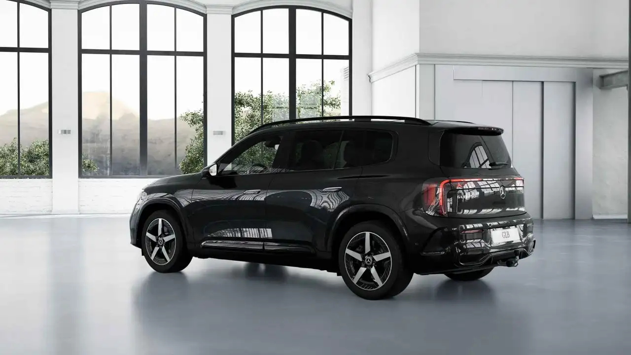 Mercedes-Benz GLB 2026