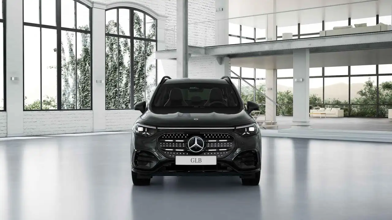 Mercedes-Benz GLB 2026