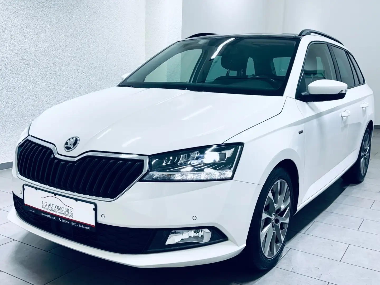 Skoda Fabia Combi Clever Best of * 1.H * PANO * ACC * Weiß - 1