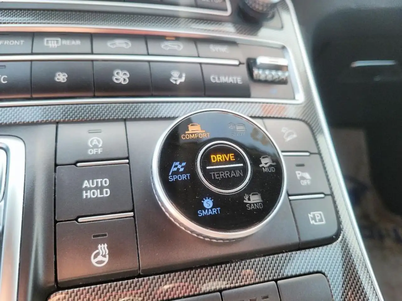 Hyundai SANTA FE снимка Hyundai SANTA FE