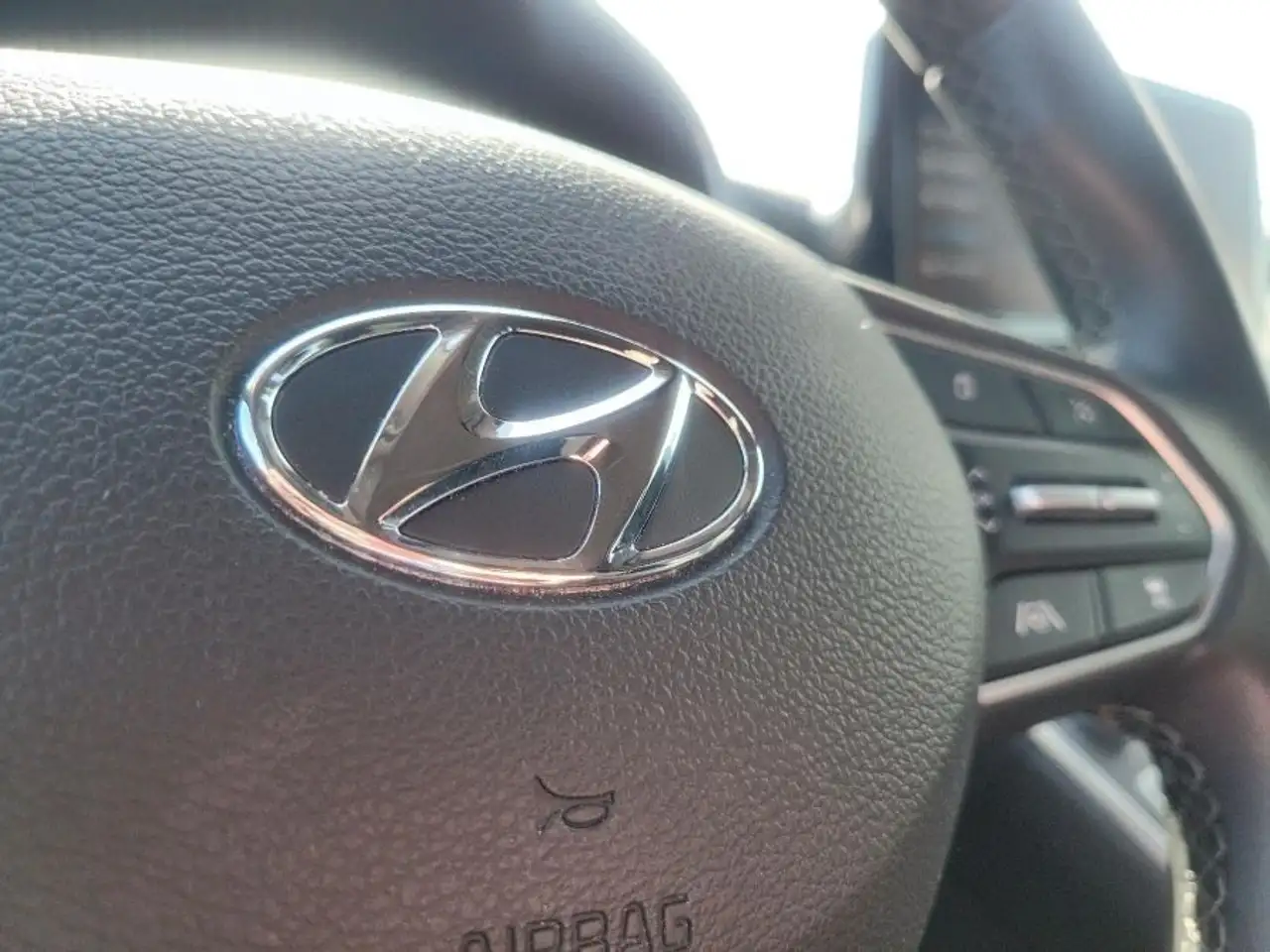 Hyundai SANTA FE снимка Hyundai SANTA FE