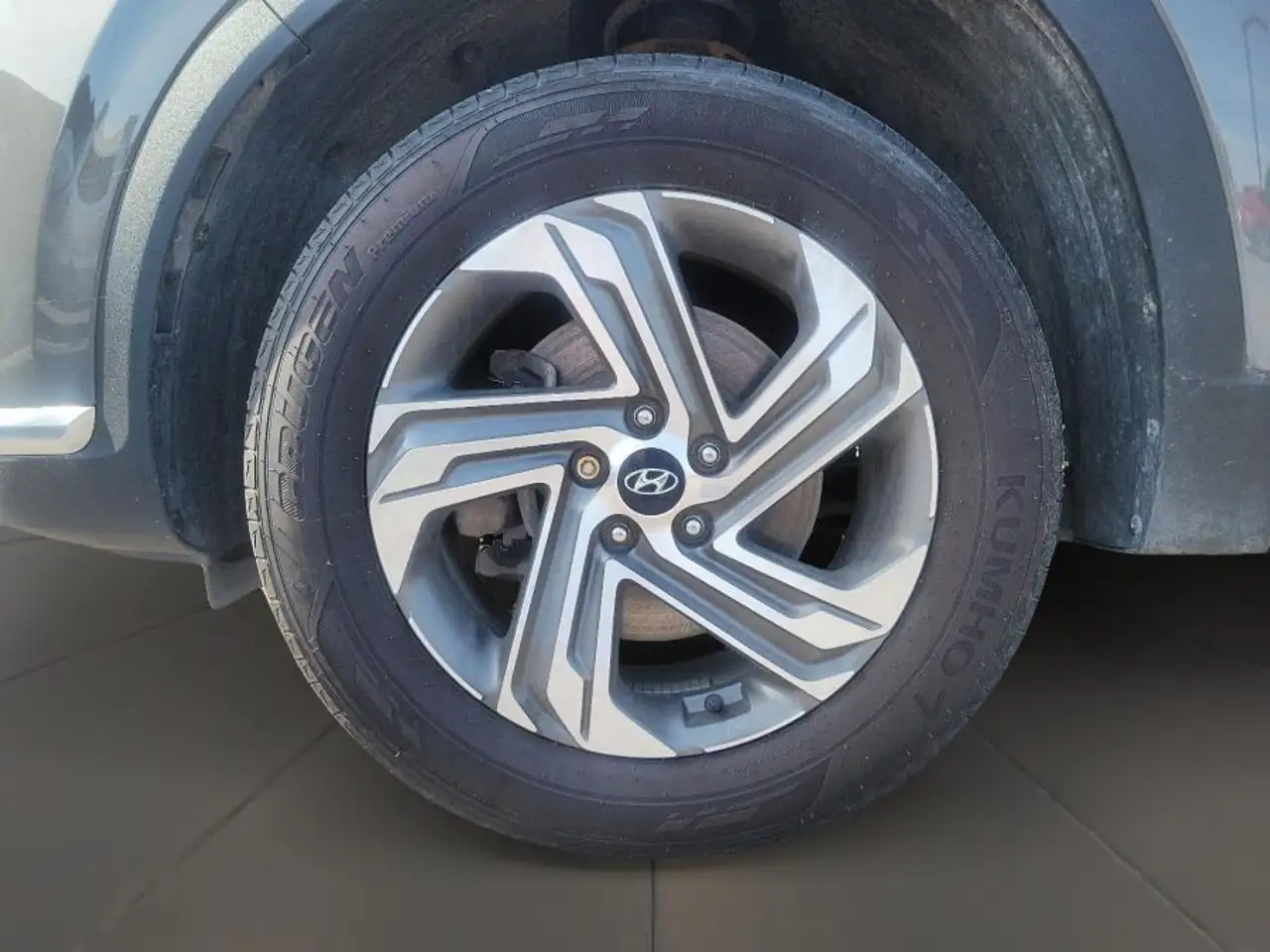 Hyundai SANTA FE снимка Hyundai SANTA FE