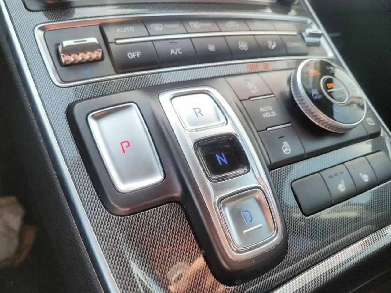 Hyundai SANTA FE снимка Hyundai SANTA FE