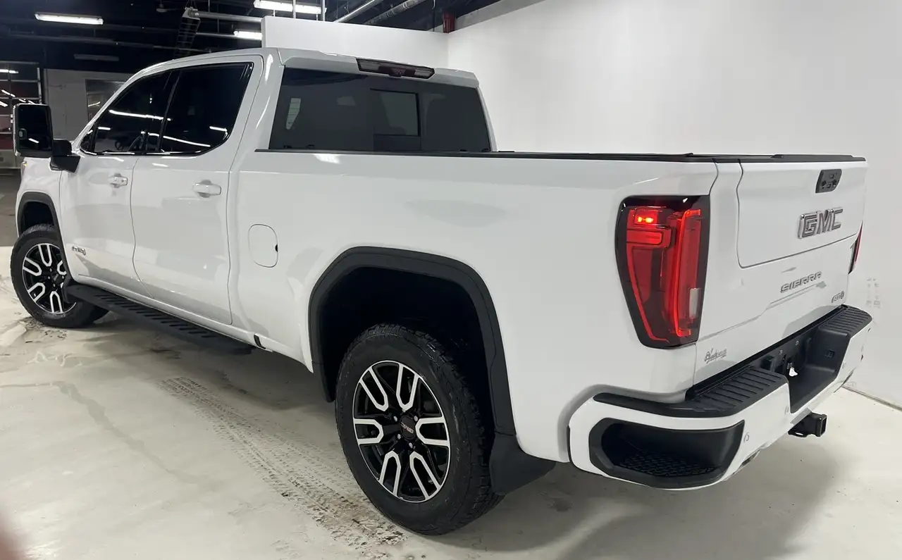 GMC Sierra 1500 снимка GMC Sierra 1500