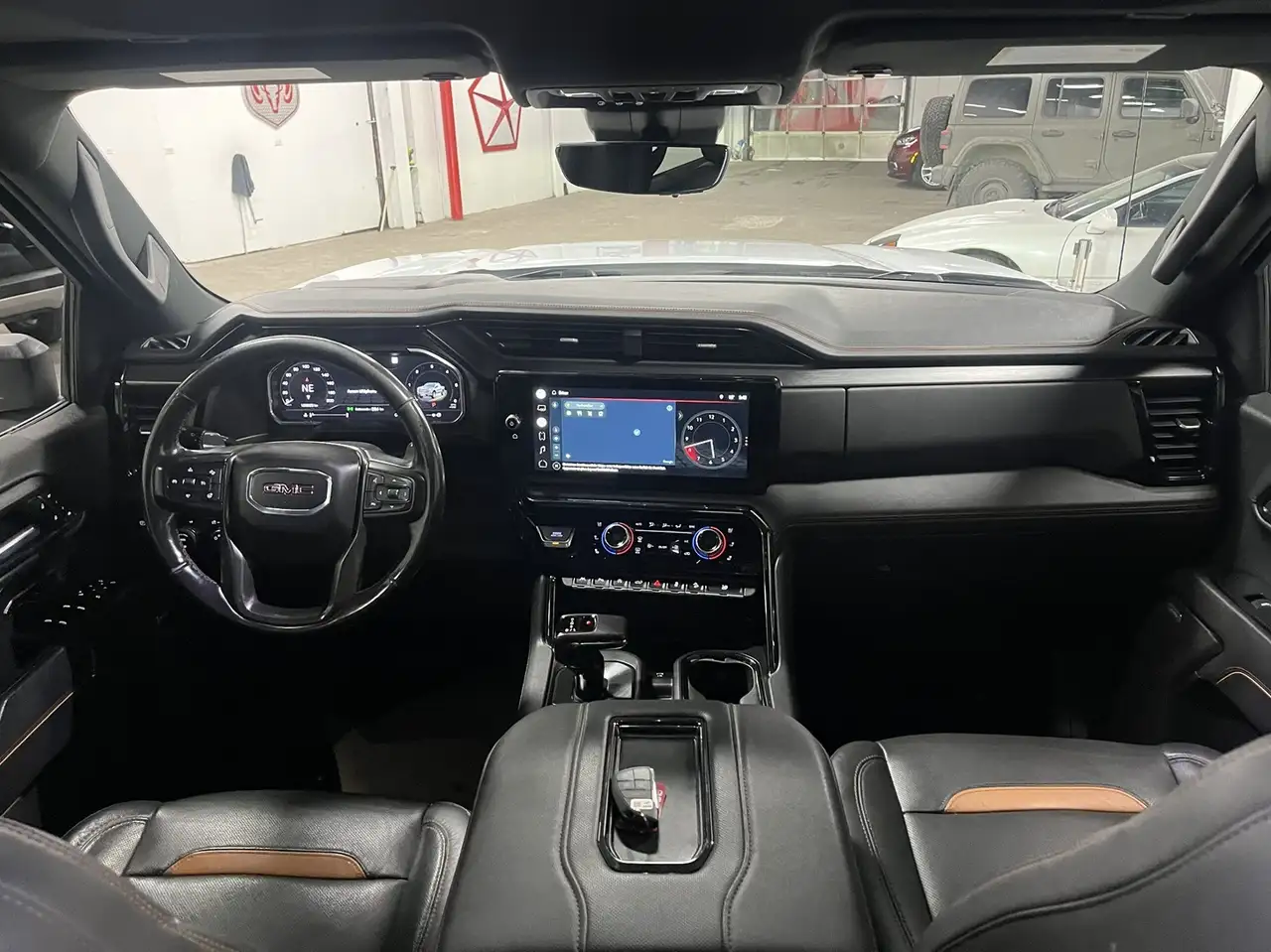 GMC Sierra 1500 снимка GMC Sierra 1500