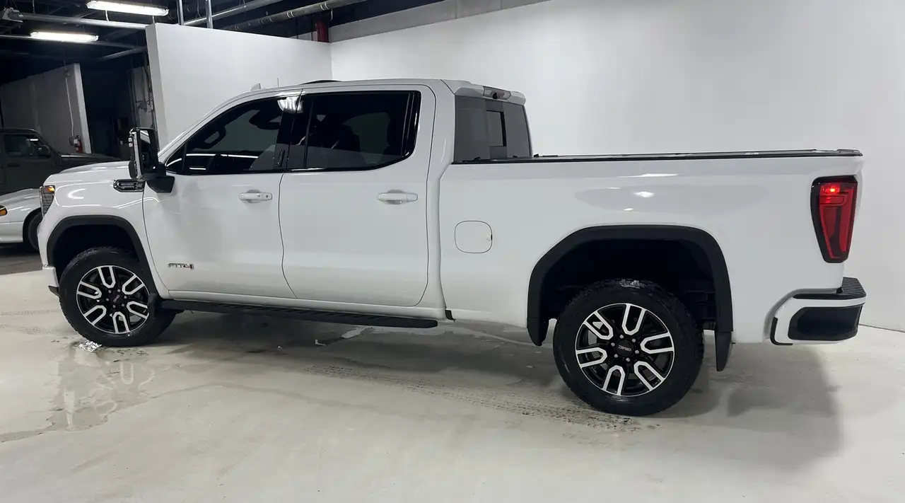 GMC Sierra 1500 снимка GMC Sierra 1500