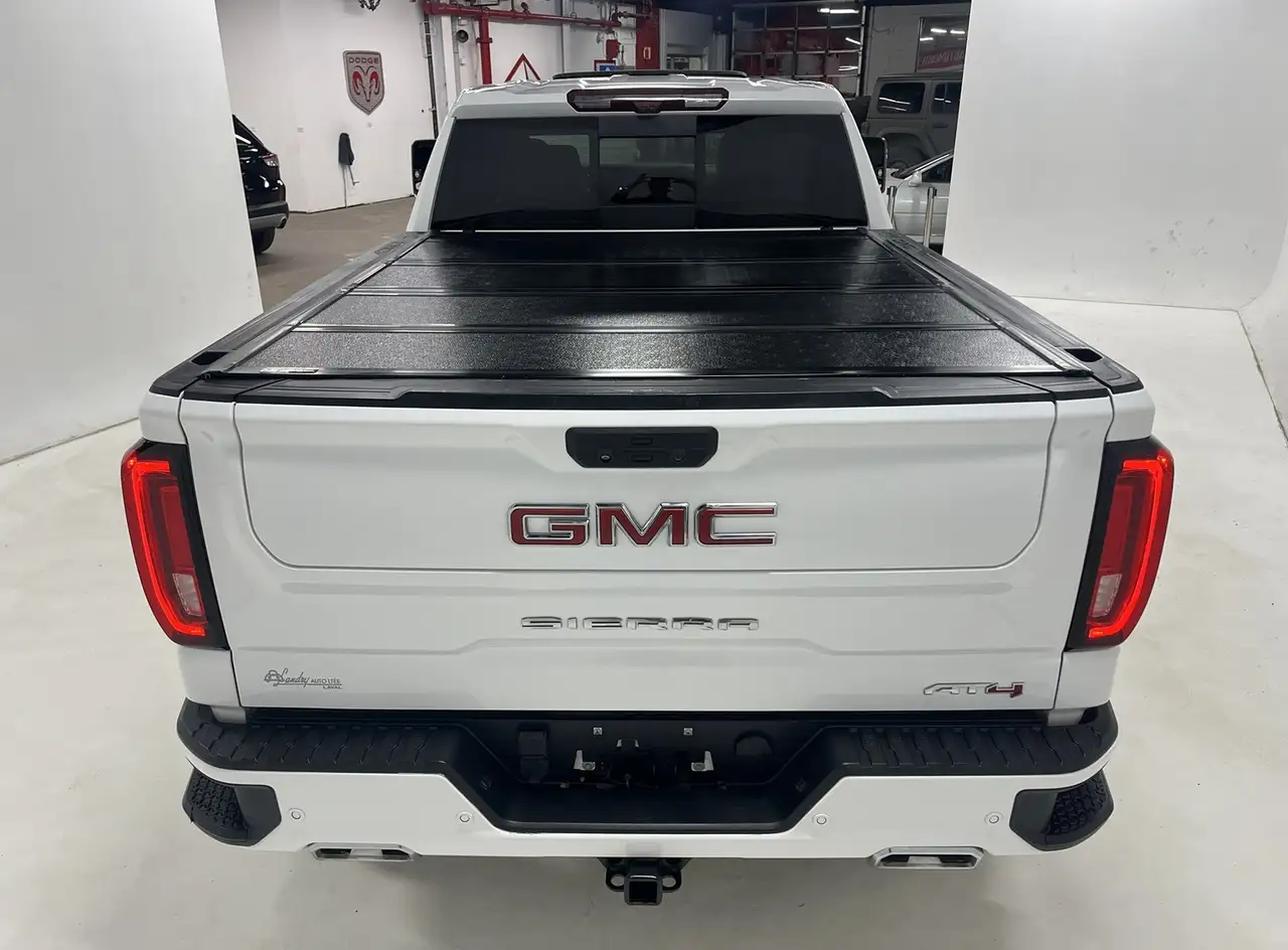 GMC Sierra 1500 снимка GMC Sierra 1500