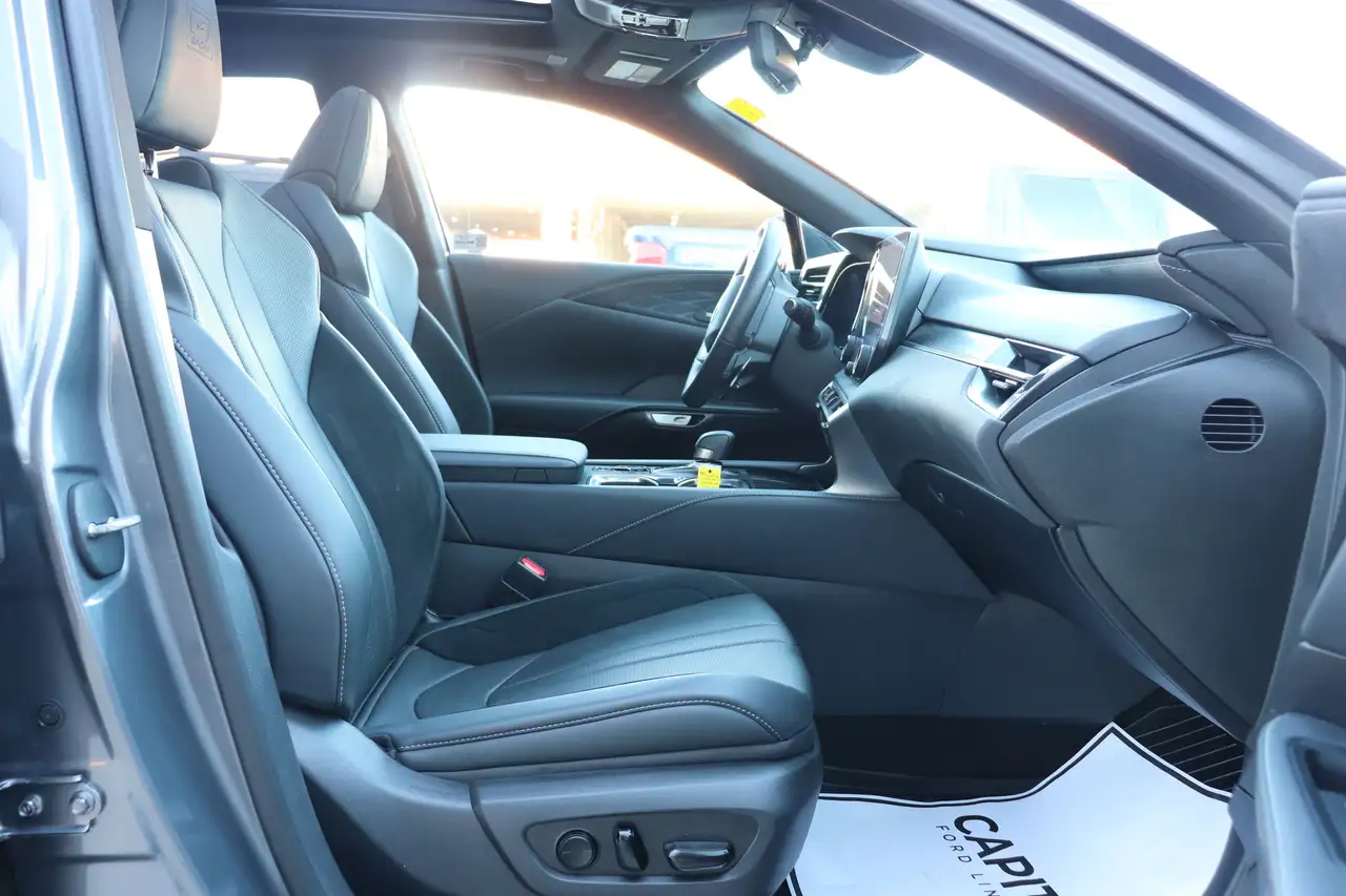 Lexus RX снимка Lexus RX