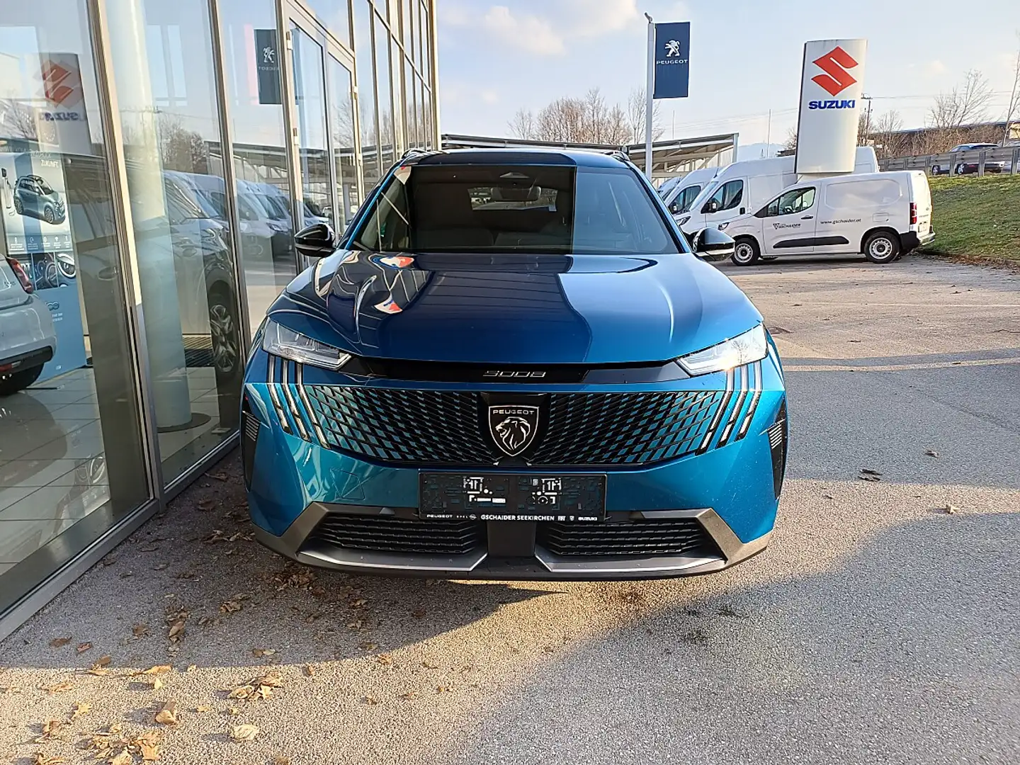 Peugeot 5008 ALLURE mHEV 145 e-DCS6 Aut. Blau - 2