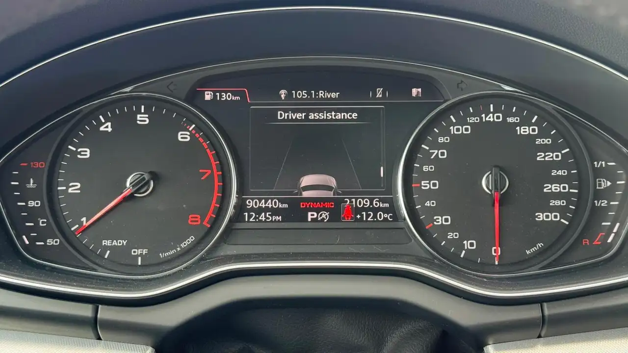 Audi Q5 снимка Audi Q5
