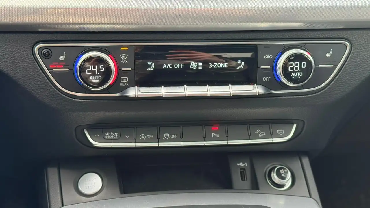 Audi Q5 снимка Audi Q5