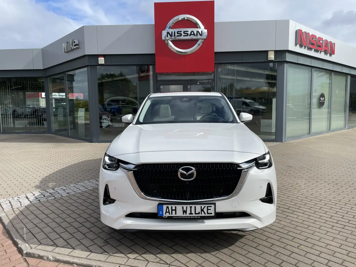 Mazda CX-60 2.5 Hybrid Takumi AWD/CON-P/DRI-P/COM-P/PANO/AHK Weiß - 2