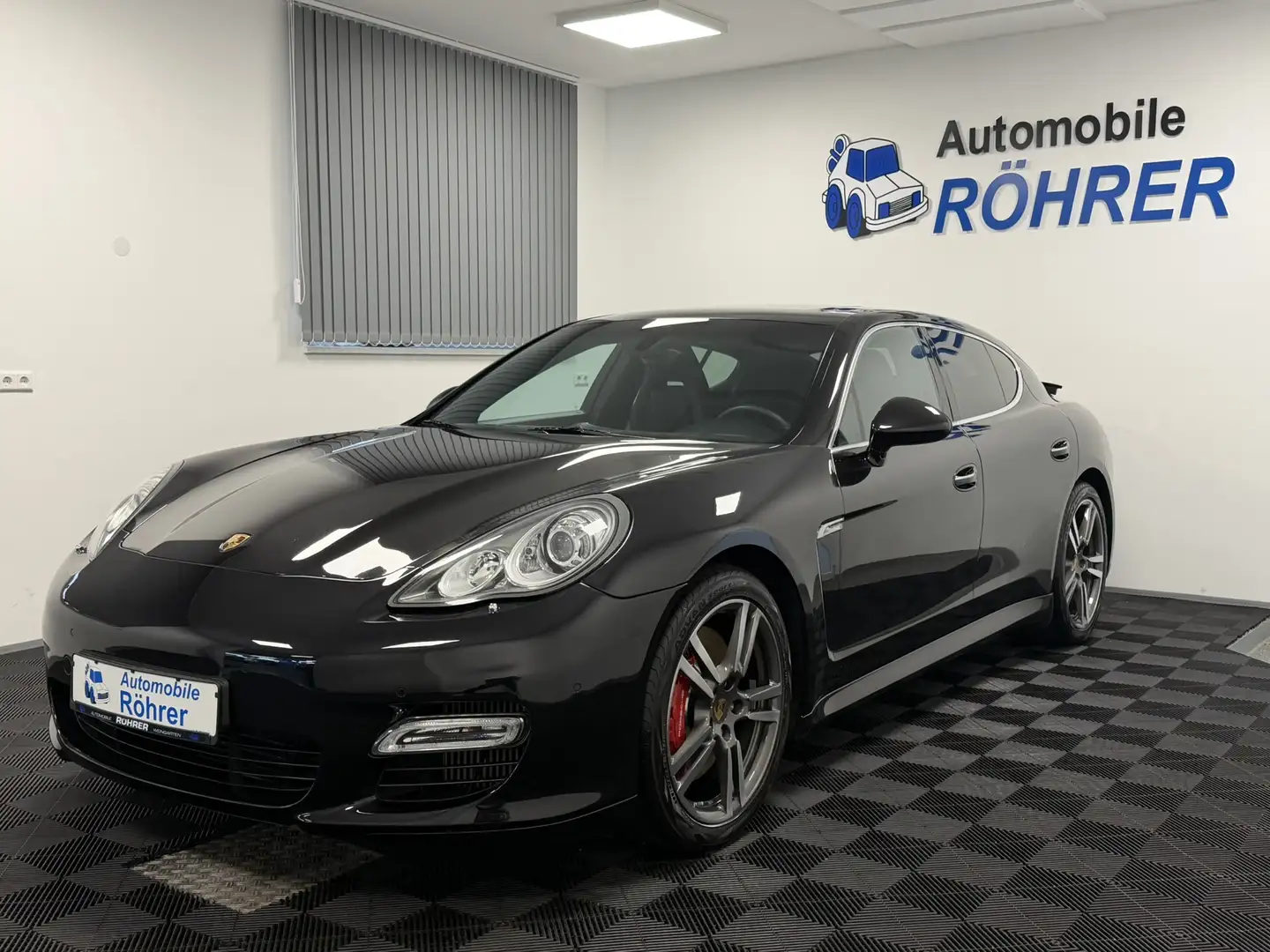 Porsche Panamera Turbo Sport-Chrono Plus PDK Kamera Bose Negro - 1