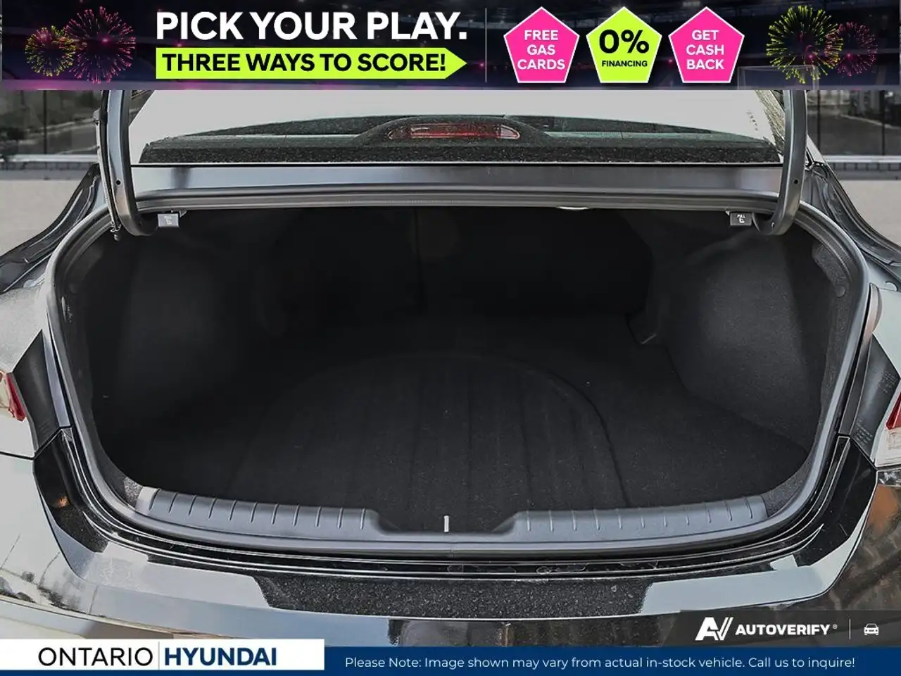 Hyundai ELANTRA снимка Hyundai ELANTRA