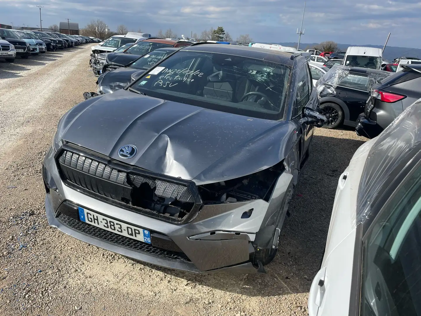 Skoda Enyaq 60 Electrique 180 Sportline / GH383 Gris - 2