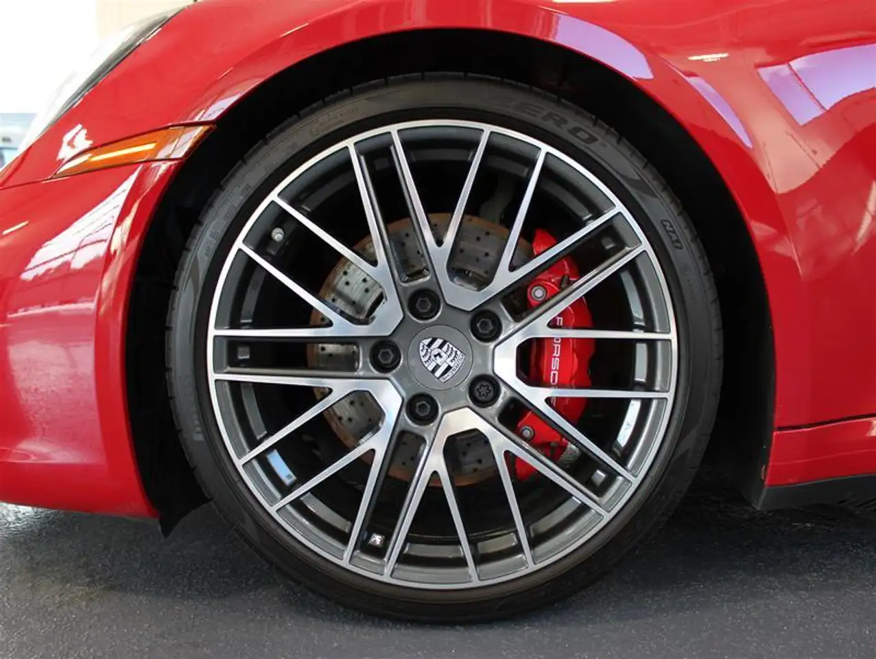 Porsche 911 снимка Porsche 911