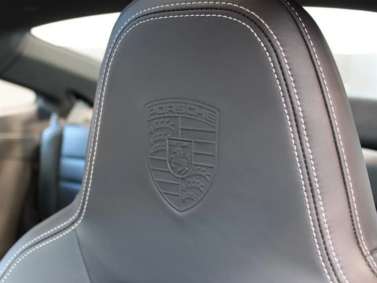 Porsche 911 снимка Porsche 911