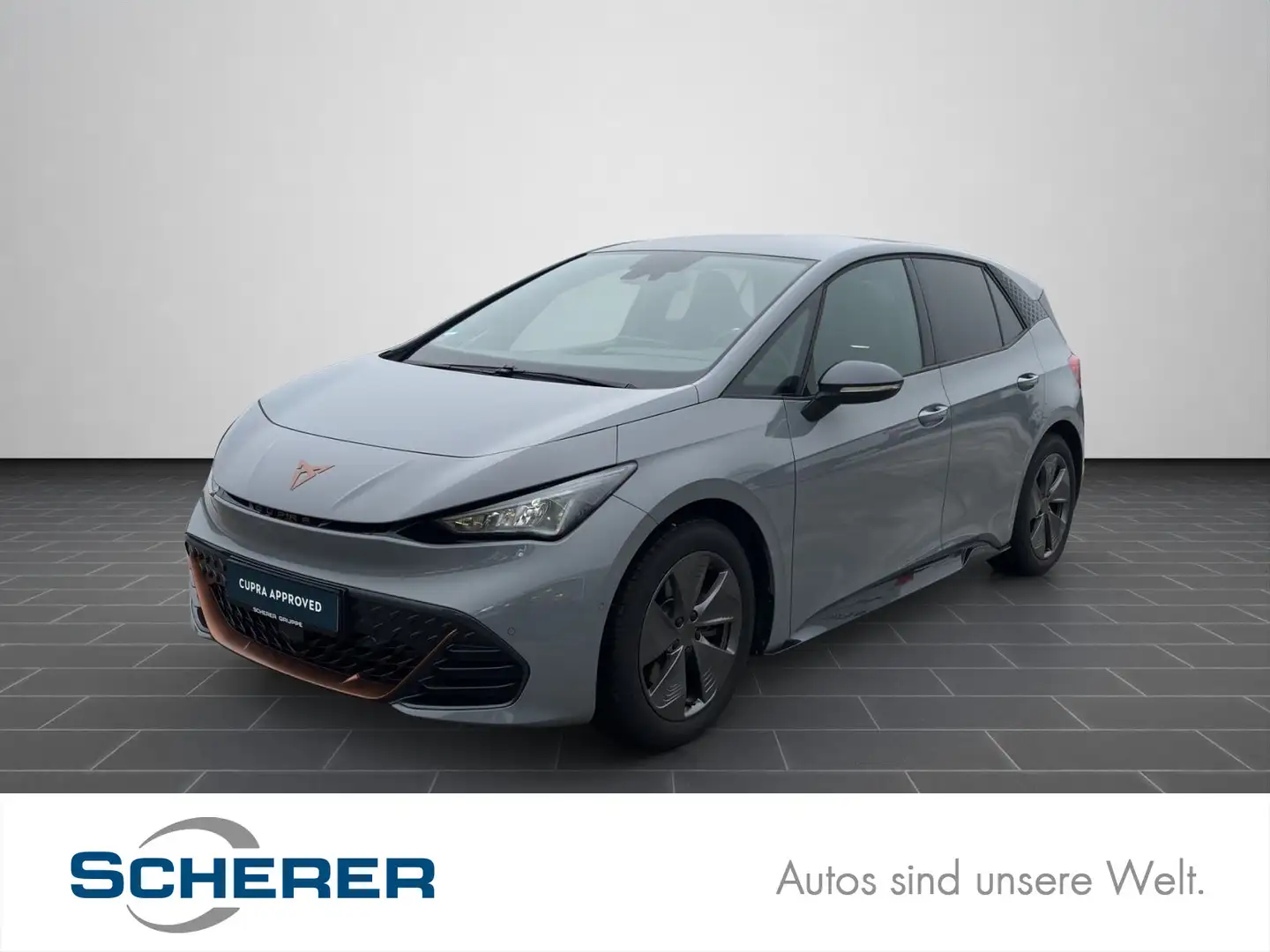 CUPRA Born LED TOP VIEW NAVI SHZ ACC Grijs - 1