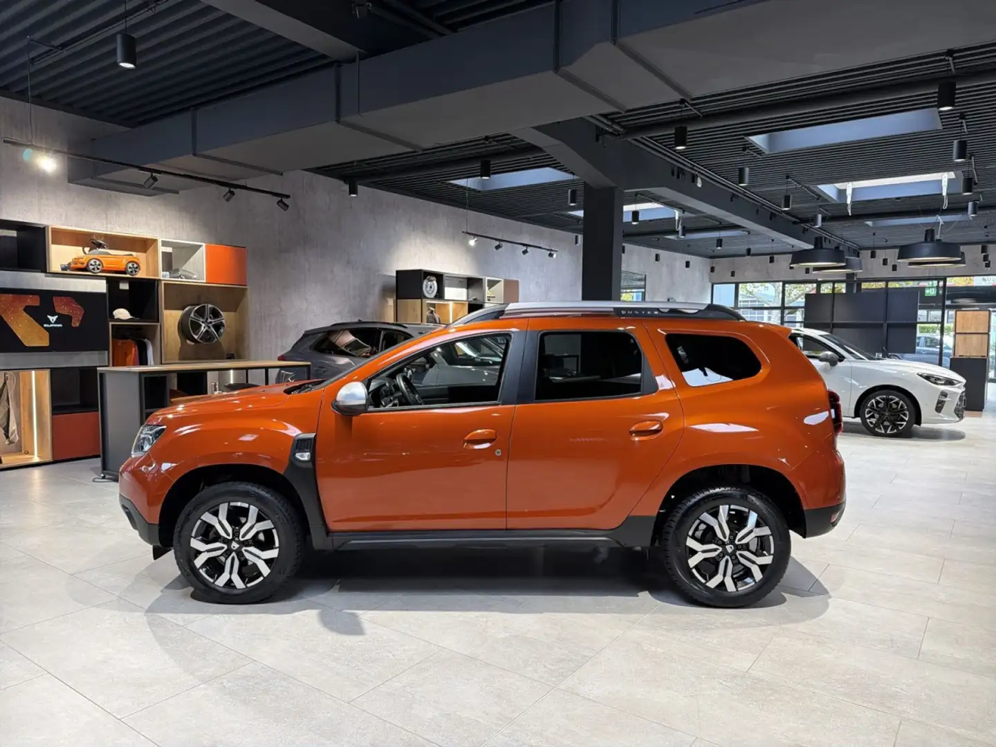 Dacia Duster II Prestige+ 1.5 Blue dCi Klima Navi Orange - 2