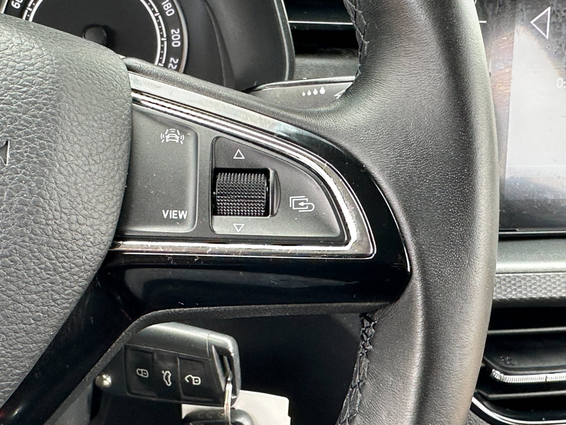 Skoda Scala 1.0 TSI Ambition/1STE EIG/APP-CONNECT/PDC/AIRCO/NL — photo 17