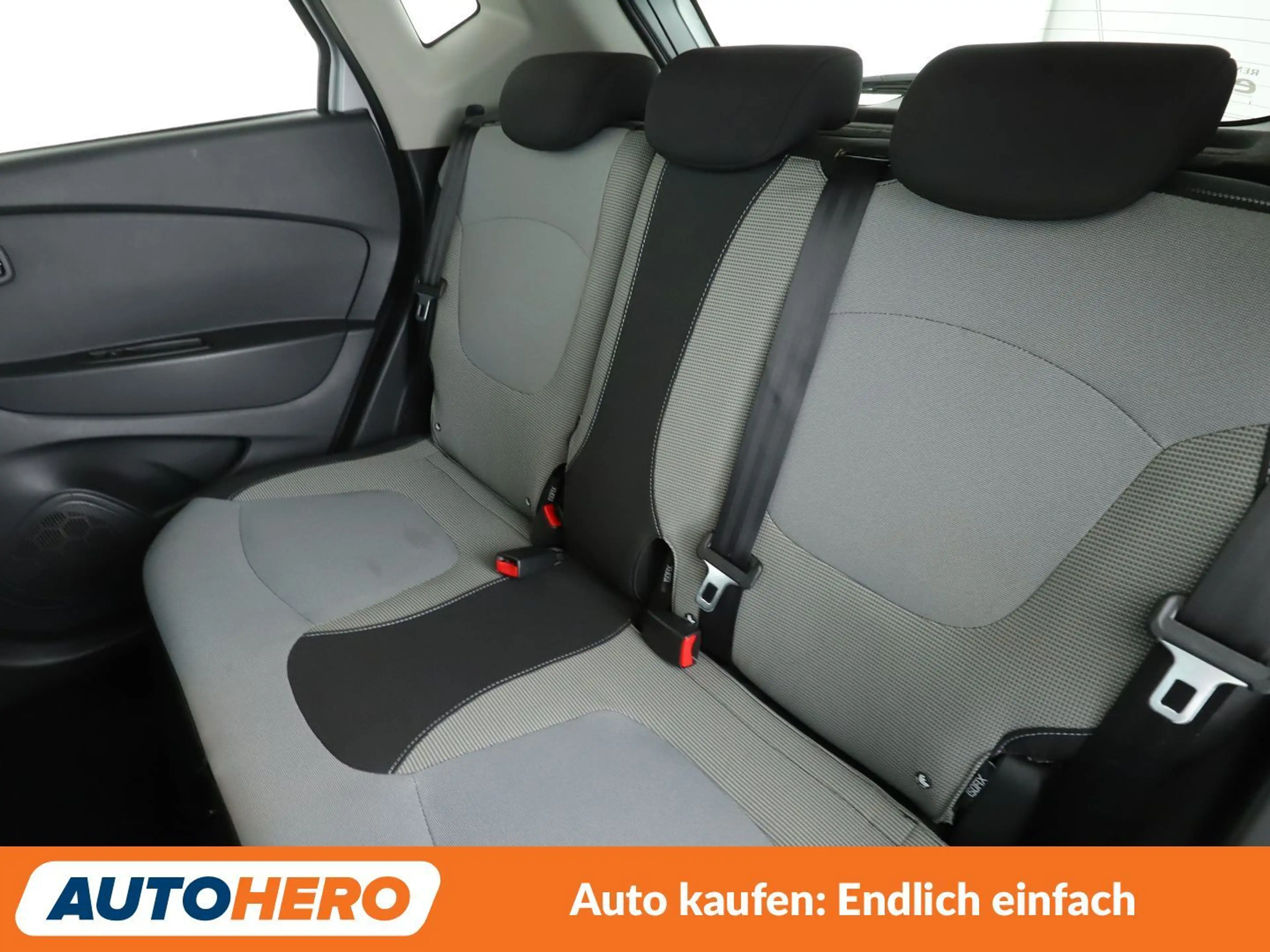 Renault Captur 0.9 Energy Intens*NAVI*CAM*PDC*KLIMA*TEMPO* — photo 14