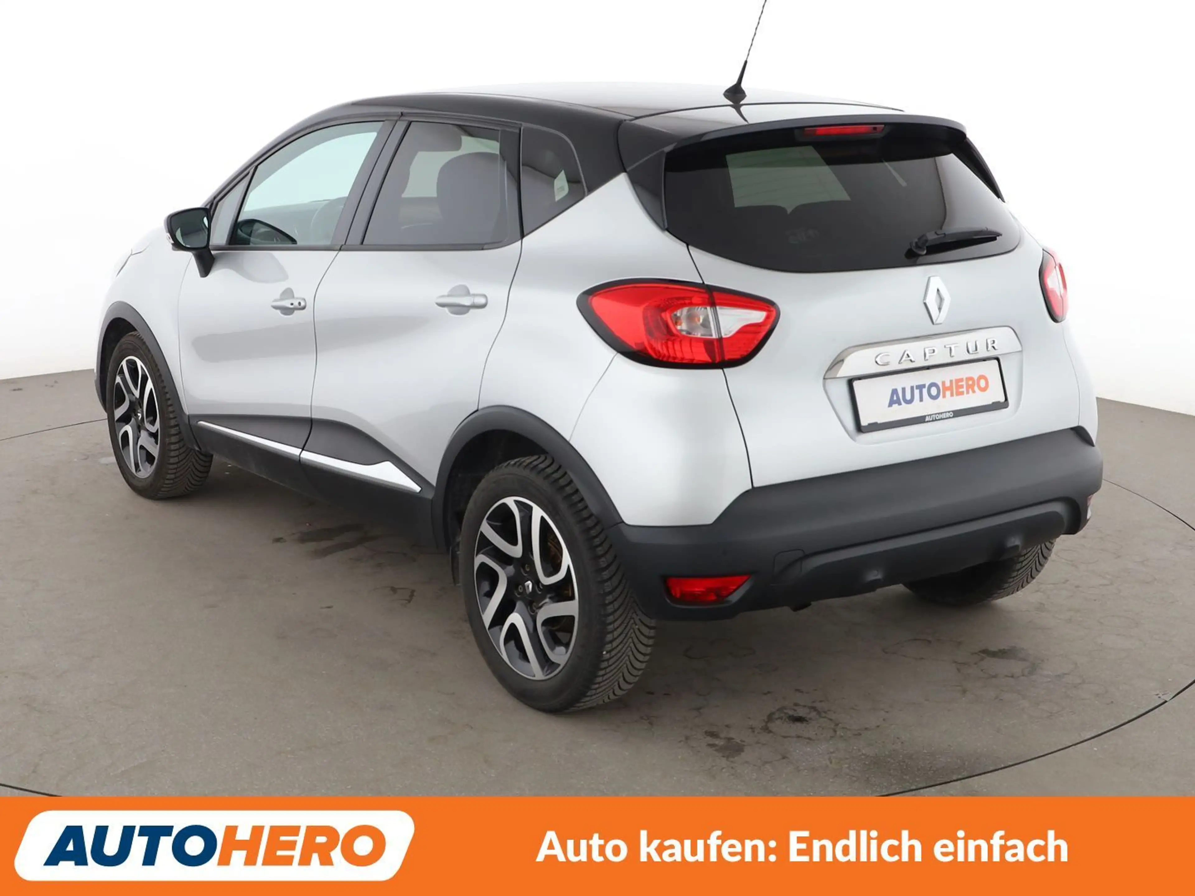 Renault Captur 0.9 Energy Intens*NAVI*CAM*PDC*KLIMA*TEMPO* — photo 4