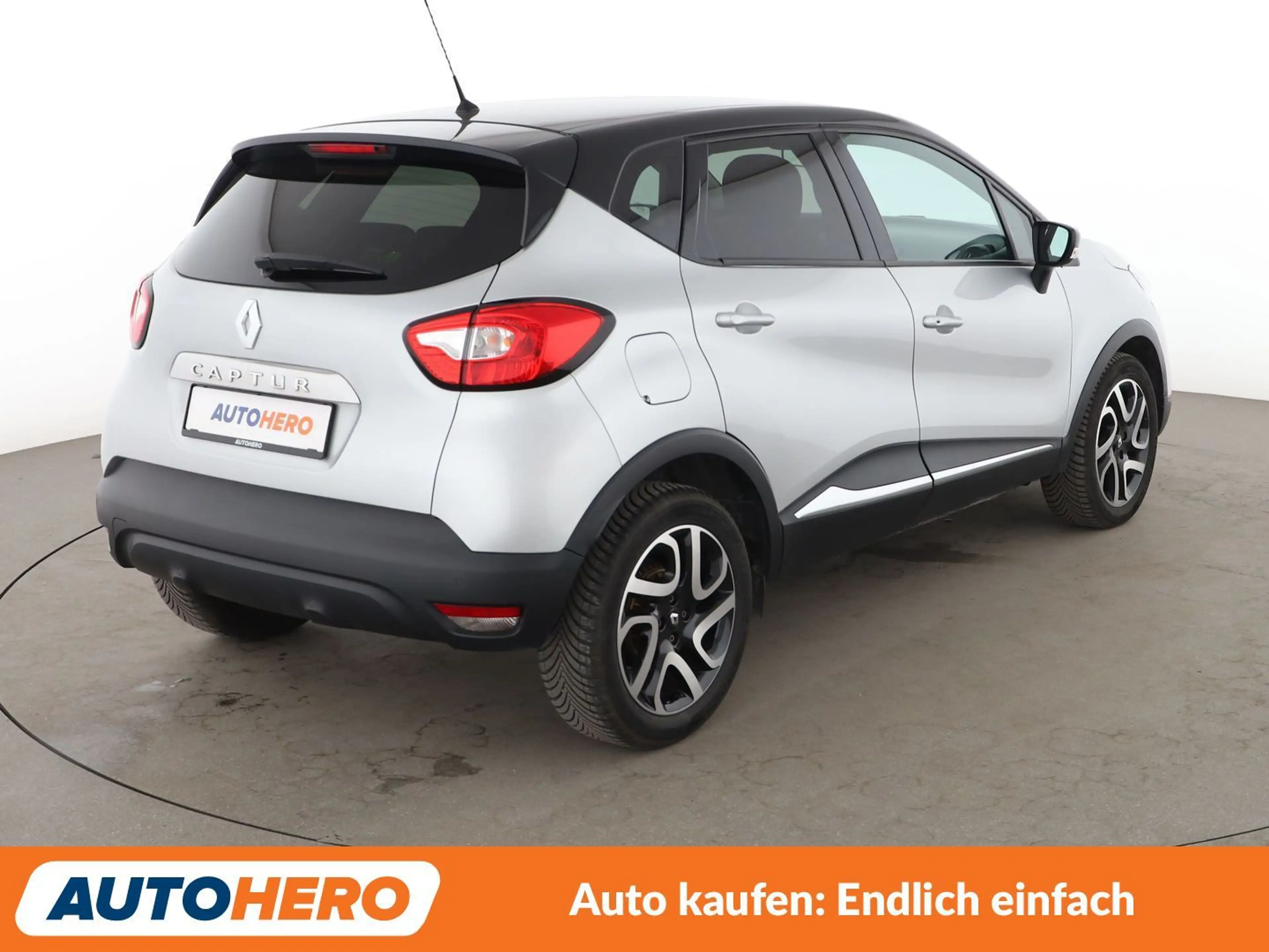 Renault Captur 0.9 Energy Intens*NAVI*CAM*PDC*KLIMA*TEMPO* — photo 6