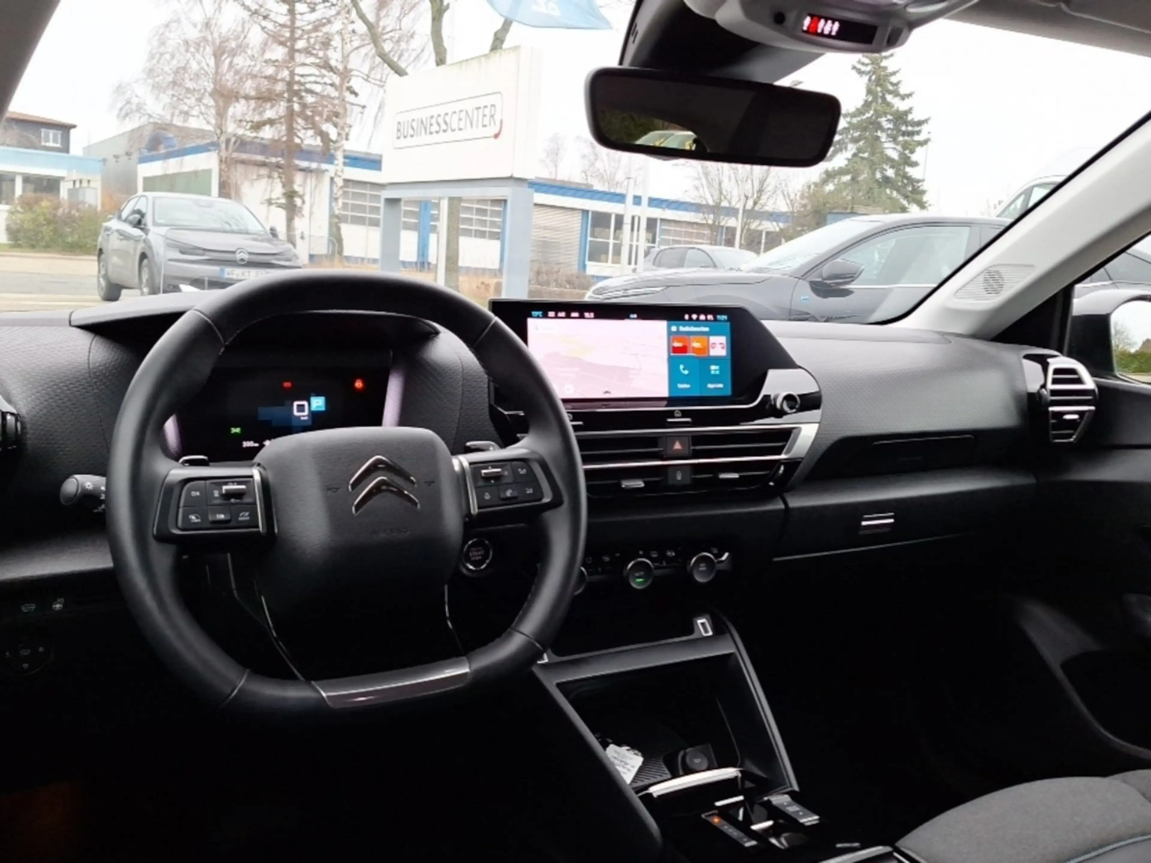 Citroen C4 Shine PT130 EAT 8 LED Navi Kältepaket Head Up Disp — photo 8