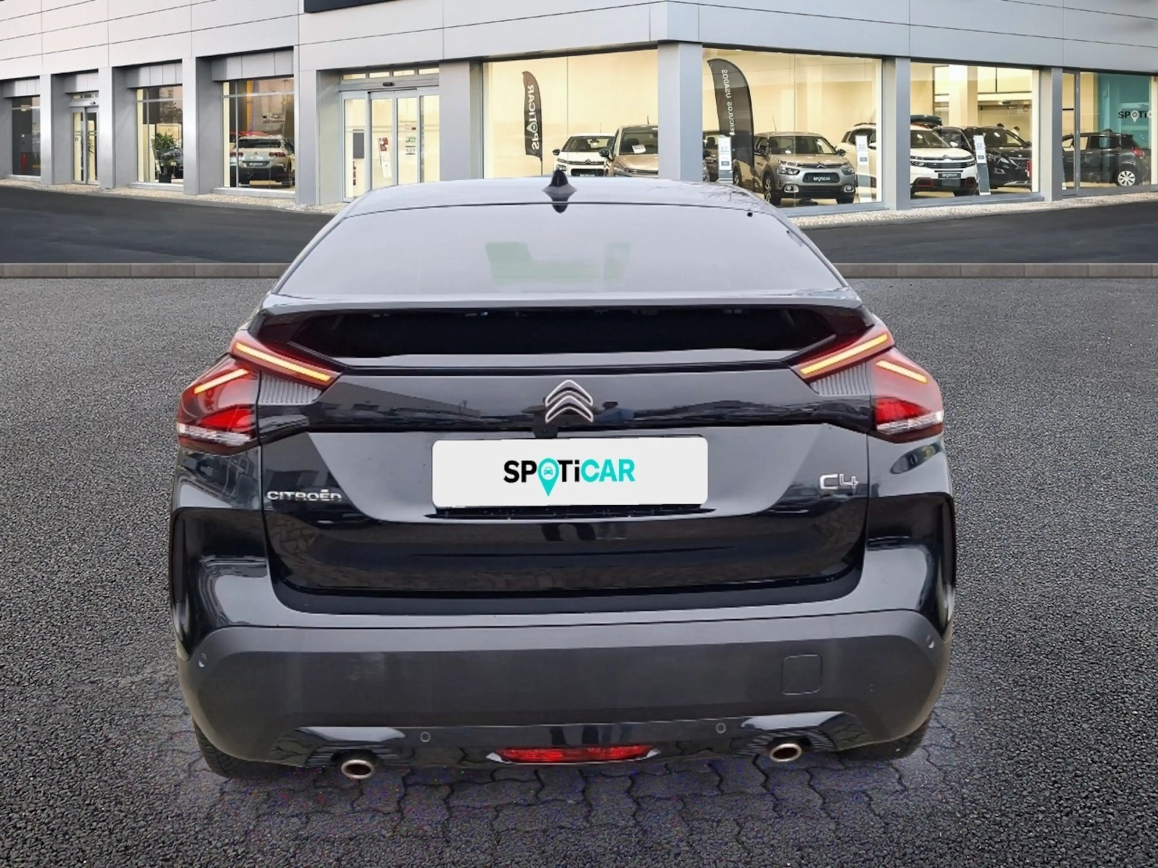 Citroen C4 Shine PT130 EAT 8 LED Navi Kältepaket Head Up Disp — photo 4