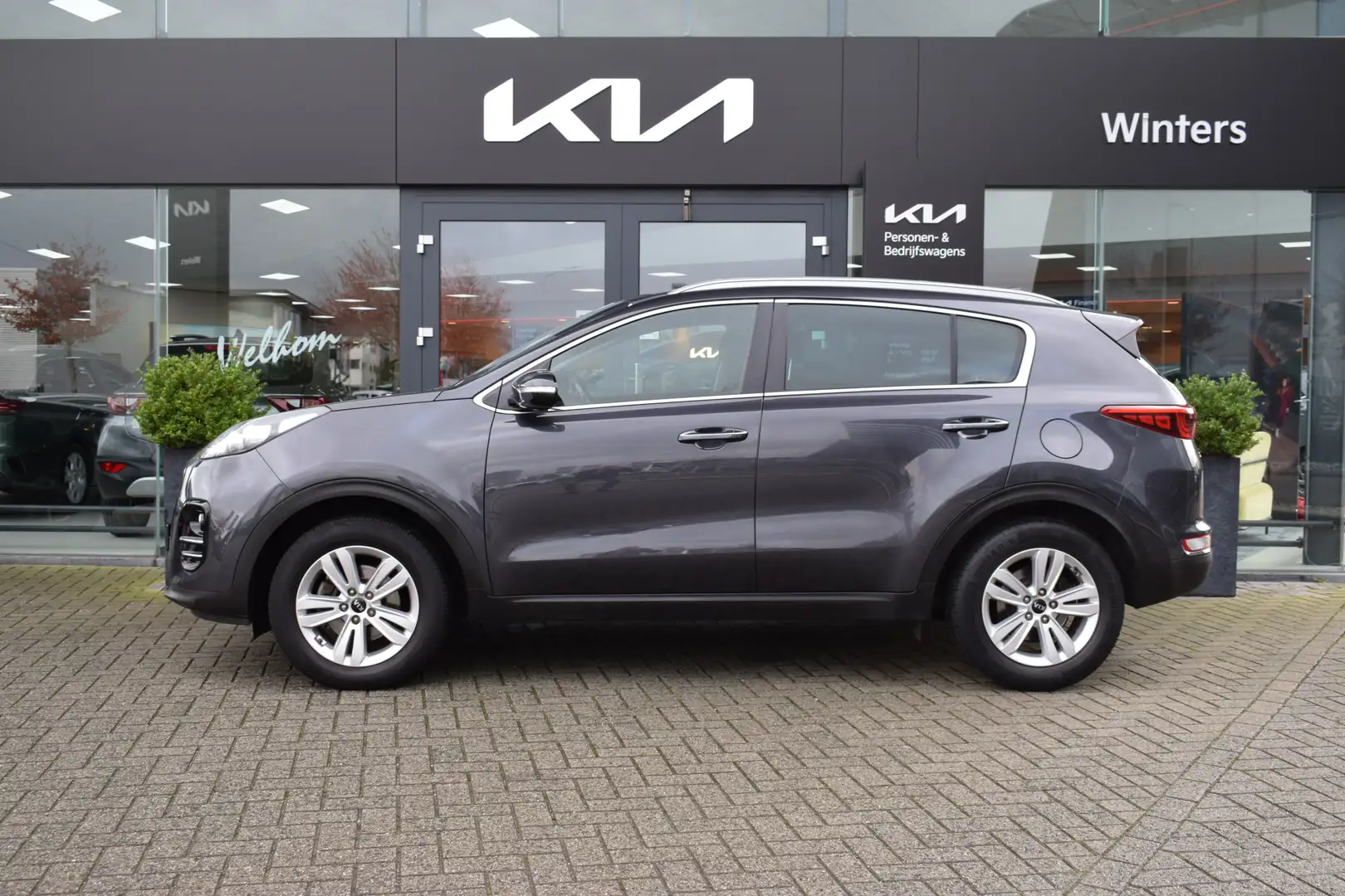 Kia Sportage 1.6 GDi DynamicLine | Cruise Control | Navigatie | Gris - 2
