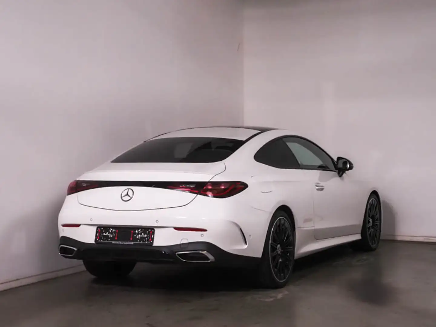 Mercedes-Benz CLE 200 Coupé AMG-PREMIUM*Night*Pano*Burm*20*KGo Weiß - 2