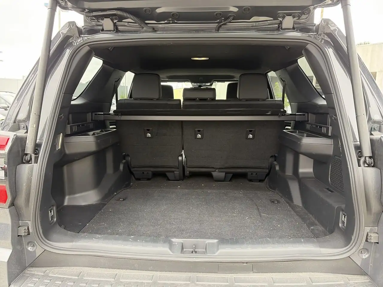 Toyota 4-Runner снимка Toyota 4-Runner