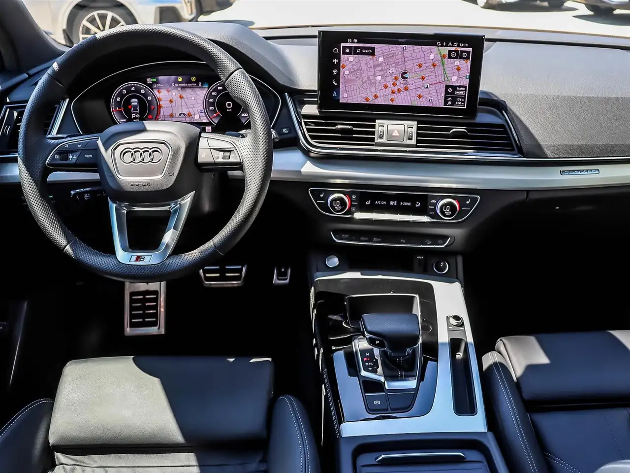 Audi Q5 photo Audi Q5