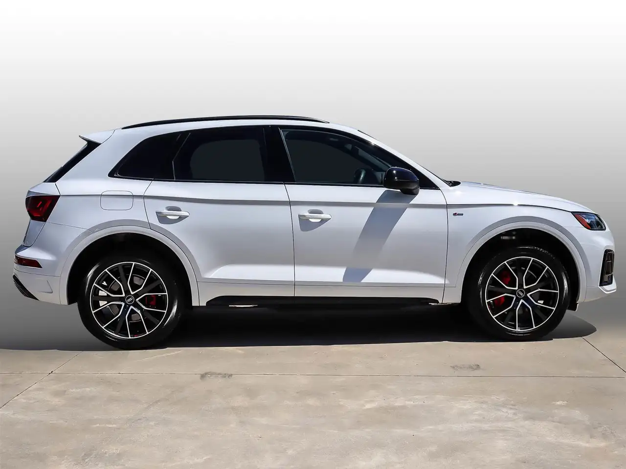 Audi Q5 photo Audi Q5
