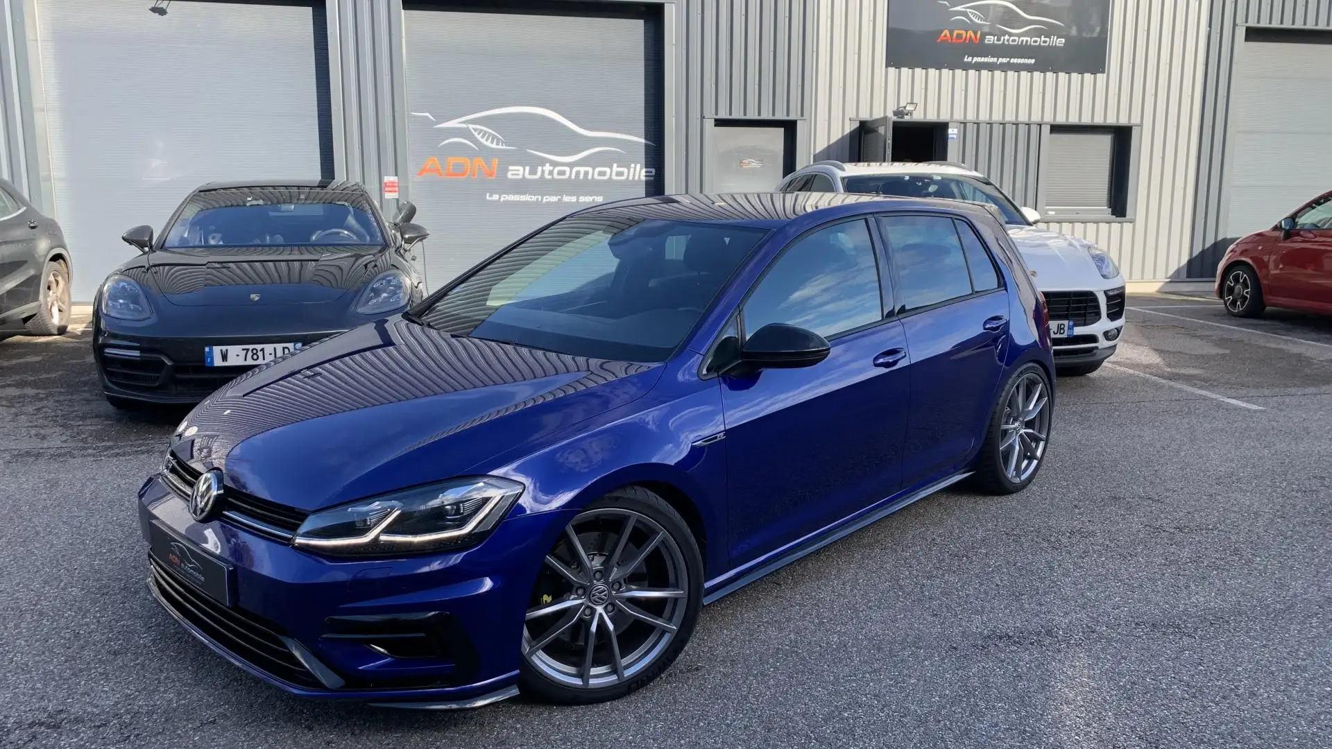 Volkswagen Golf Golf 2.0 16V TSI BlueMotion - 310 - BV DSG 7 Blau - 1