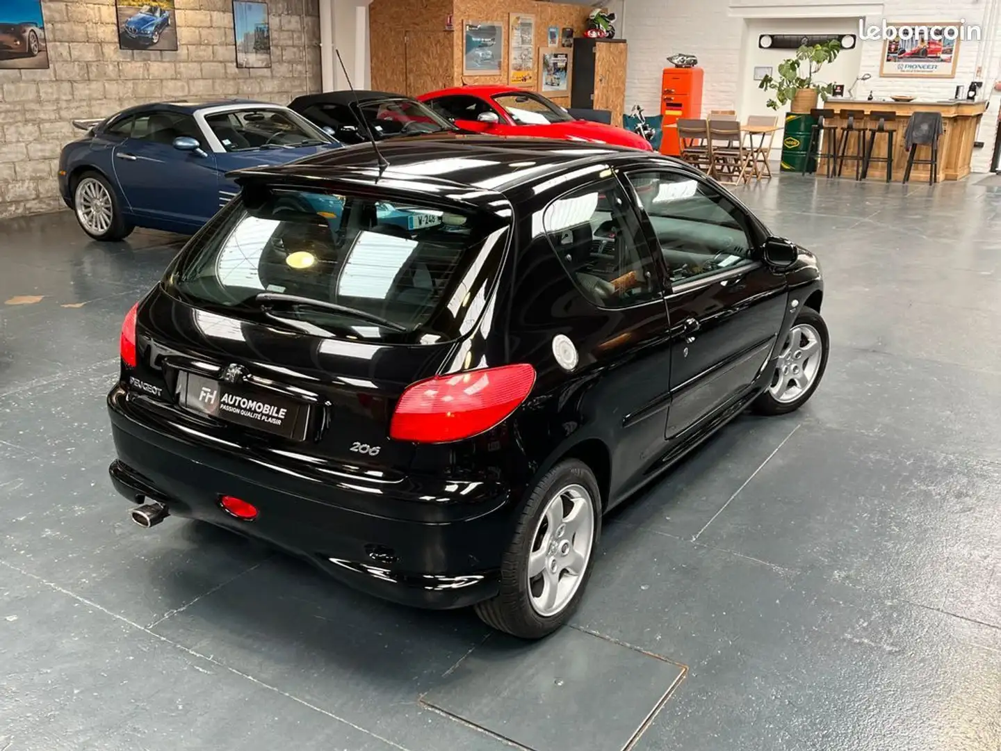 Peugeot 206 S16 Phase 1 2.0L 138 ch 63 850 km Historique d’ent Noir - 2