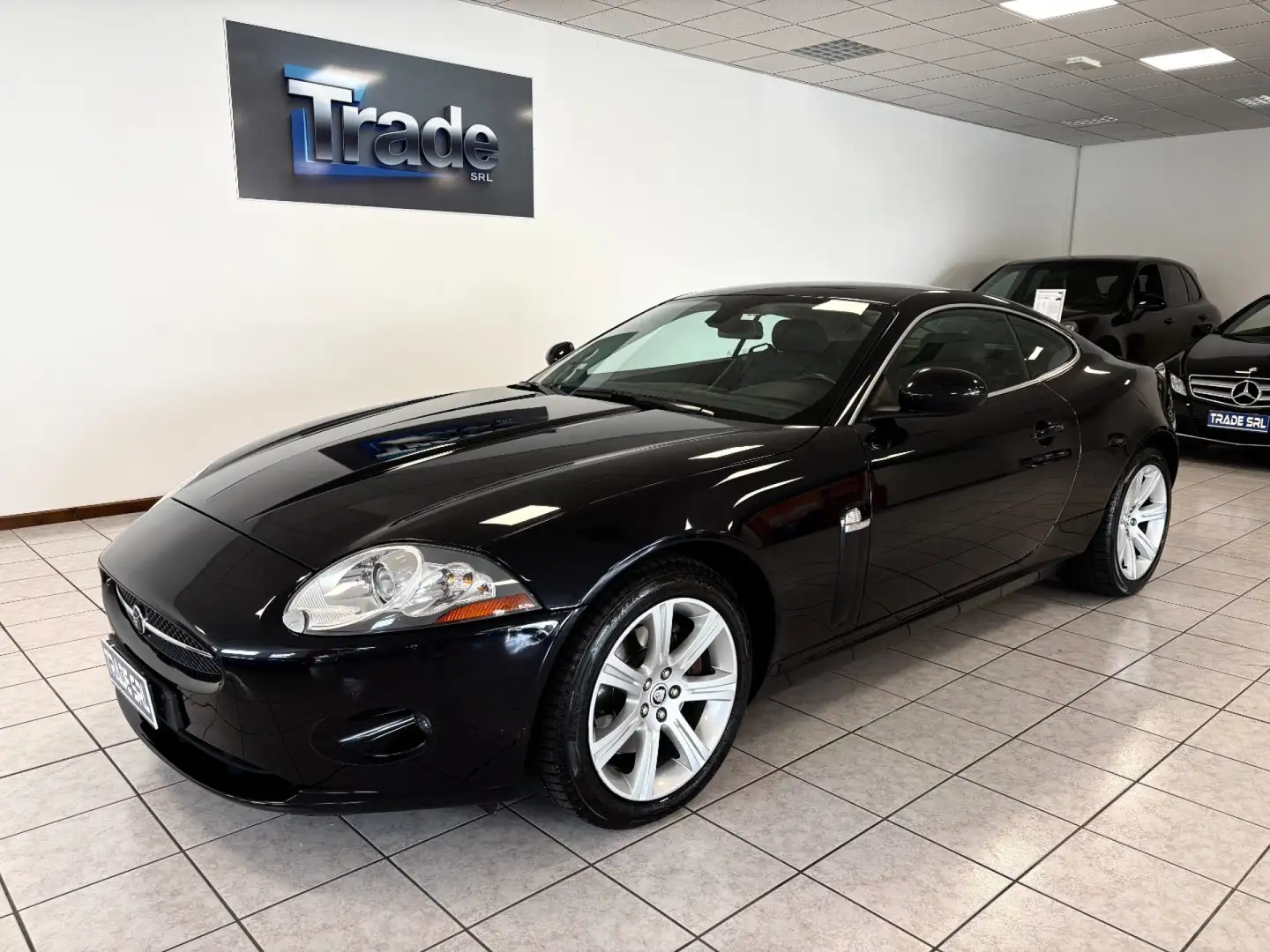 Jaguar XK XK 3.5 V8 Coupé Nero - 2