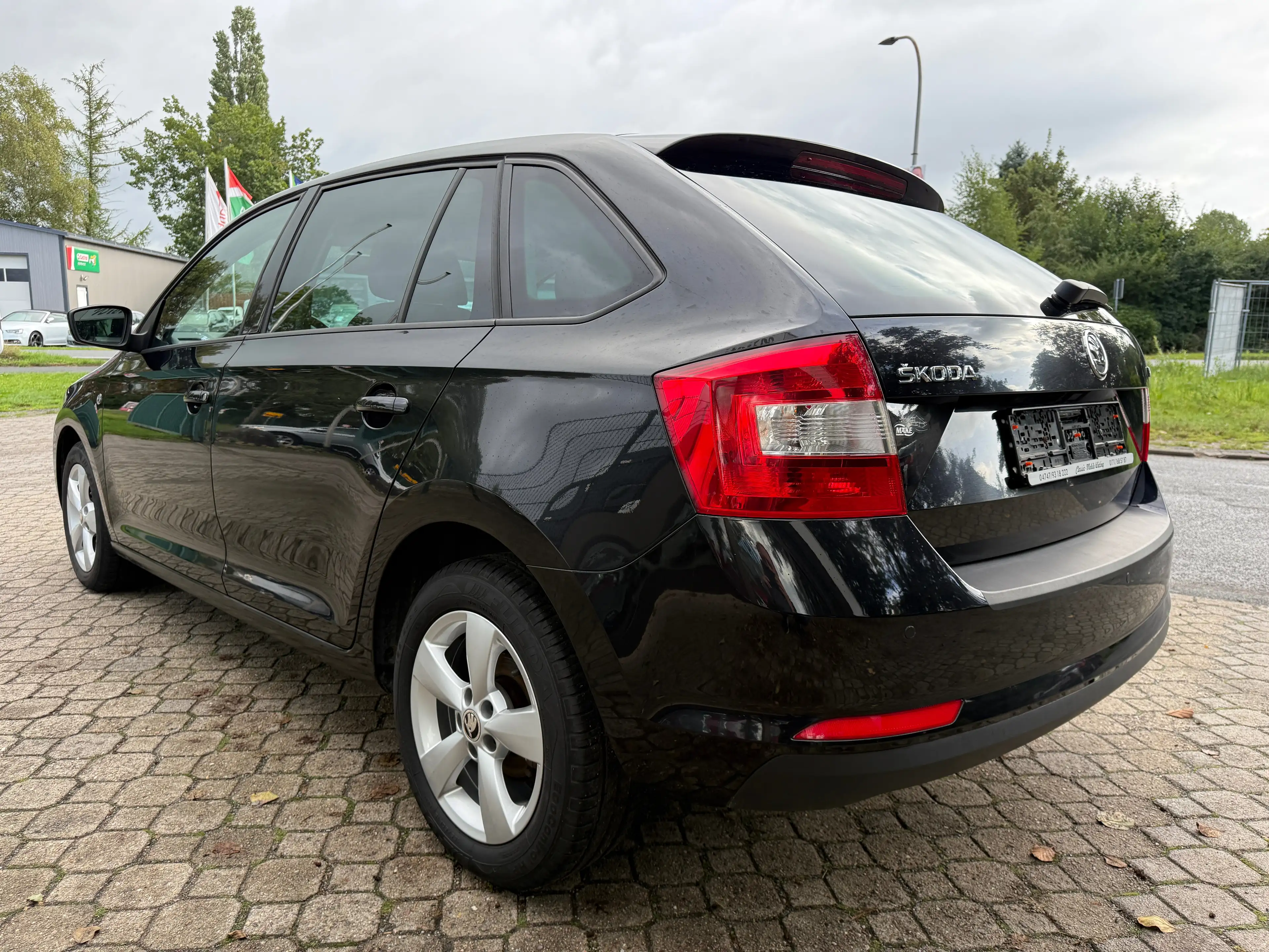 Skoda Rapid/Spaceback 1.4 TSI DSG Drive *nur 71 TKM*Automatik*Klimaautomatik*SHZ*Tempomat* — photo 8