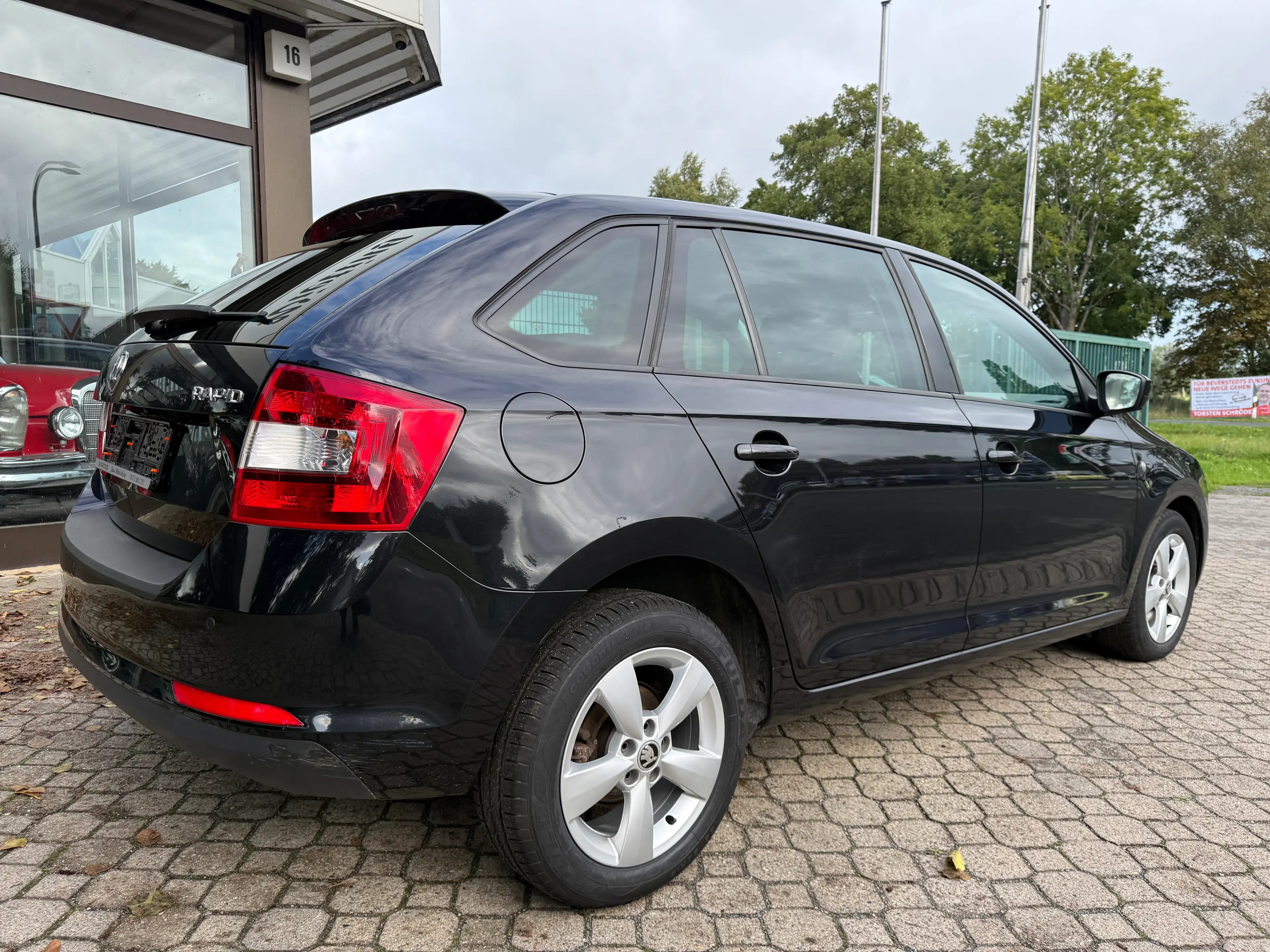 Skoda Rapid/Spaceback 1.4 TSI DSG Drive *nur 71 TKM*Automatik*Klimaautomatik*SHZ*Tempomat* — photo 7