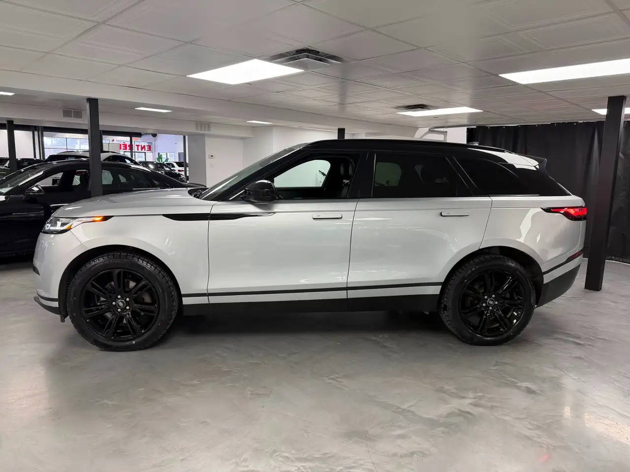 Land Rover Range Rover Velar снимка Land Rover Range Rover Velar
