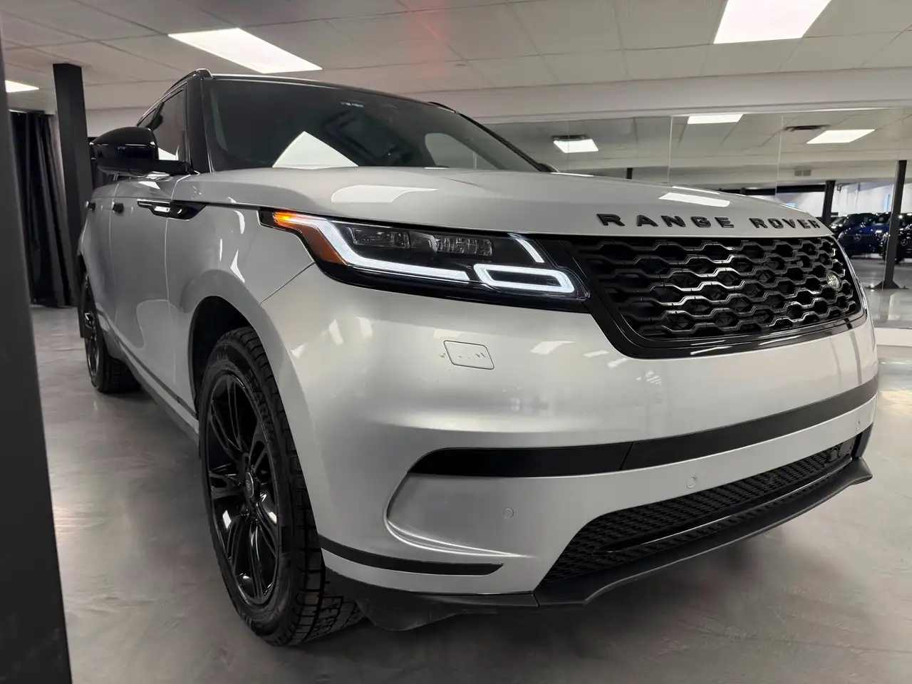 Land Rover Range Rover Velar снимка Land Rover Range Rover Velar