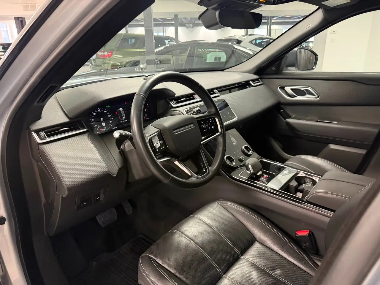 Land Rover Range Rover Velar снимка Land Rover Range Rover Velar