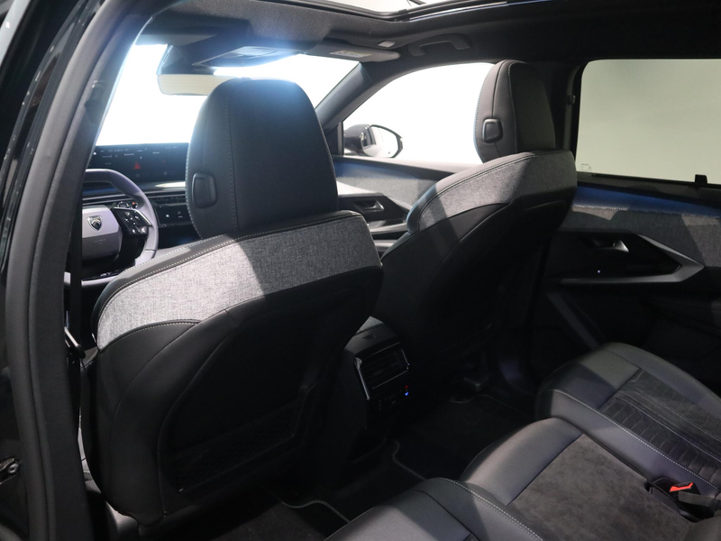 Peugeot 5008 e-5008 GT Avantage 73 kWh 7p | Panaromadak | Elekt — photo 7